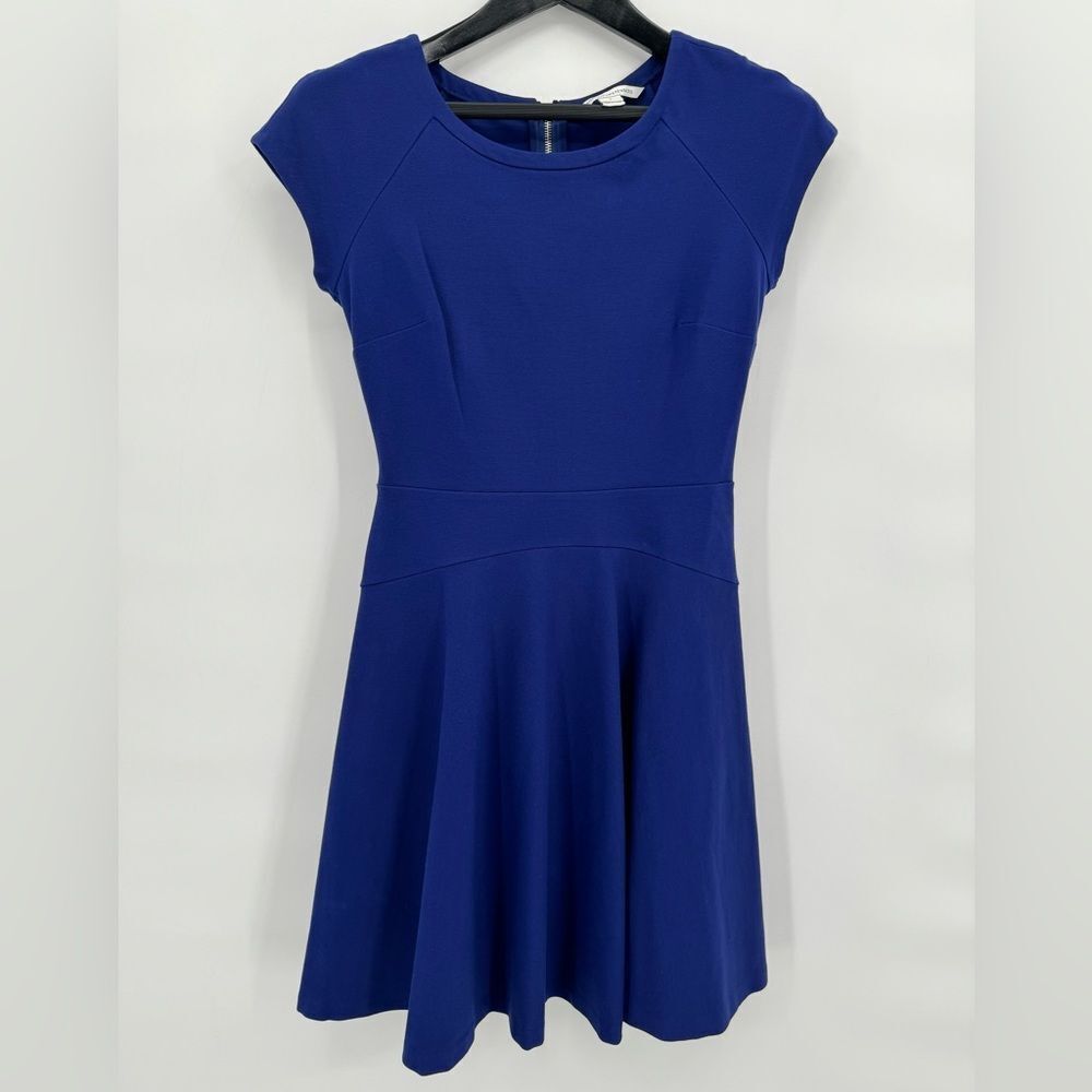 Diane Von Furstenberg Fit And Flare Dress‎ Size 4 Blue Open Back Zipper EUC